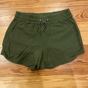 Green linen shorts